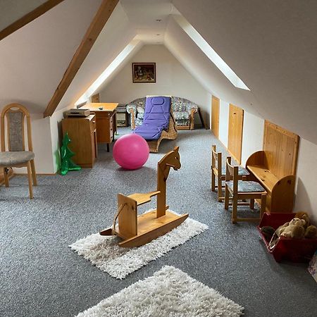 Ferienwohnung Unter Dem Schild Oberfell Buitenkant foto