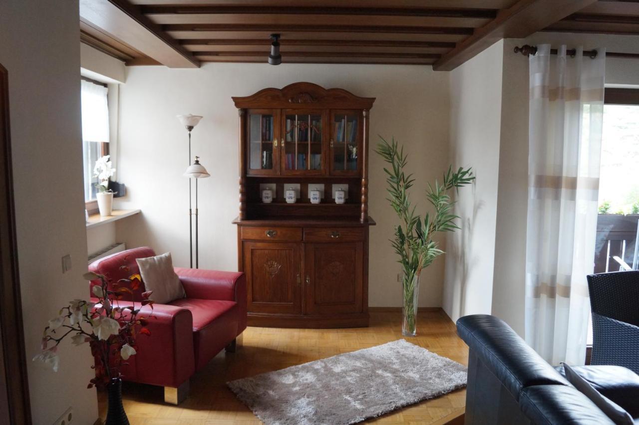 Ferienwohnung Unter Dem Schild Oberfell Buitenkant foto