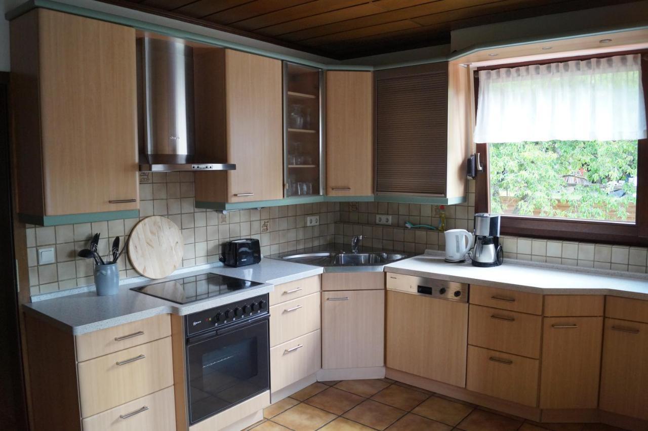Ferienwohnung Unter Dem Schild Oberfell Buitenkant foto
